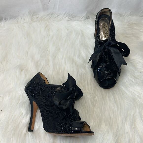 Badgley Mischka  Black Patent Leather/Textile Lace Up Heels Sz 7.5 - Picture 1 of 6